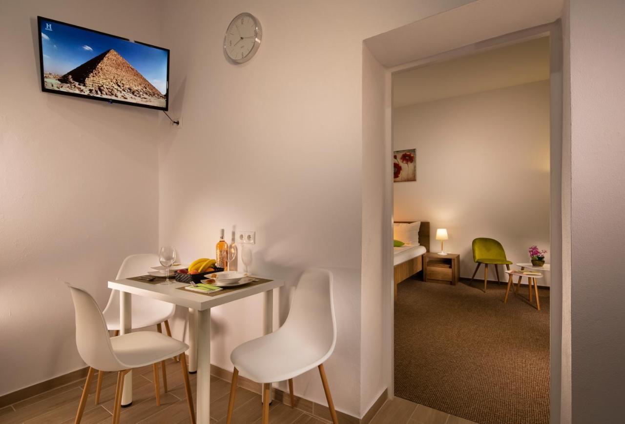 T19 Apartment Sibiu Exteriör bild
