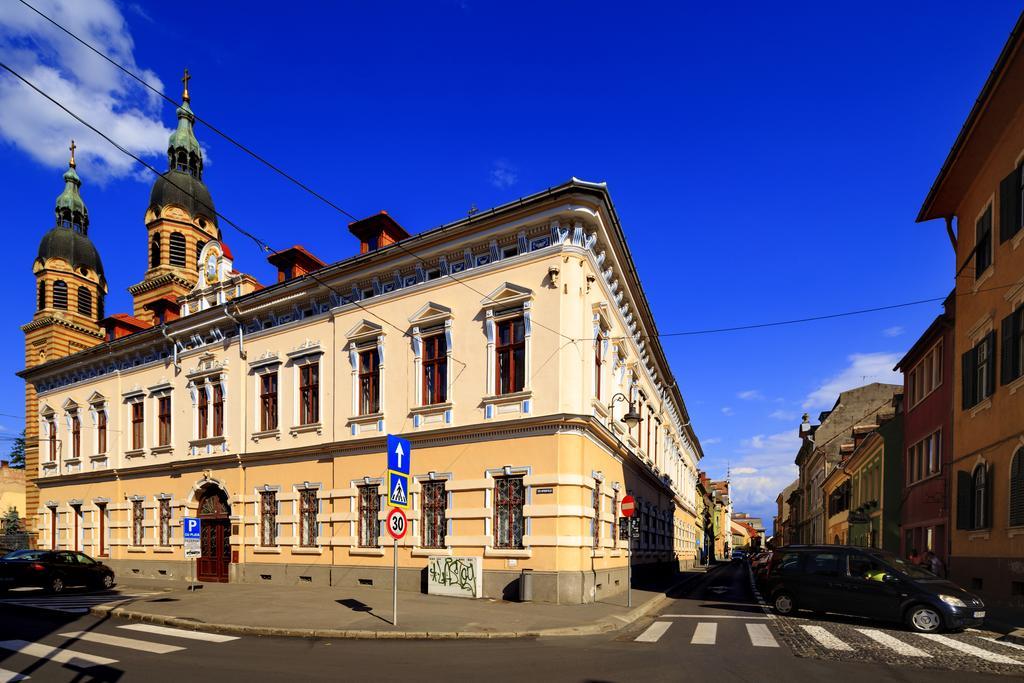 T19 Apartment Sibiu Exteriör bild